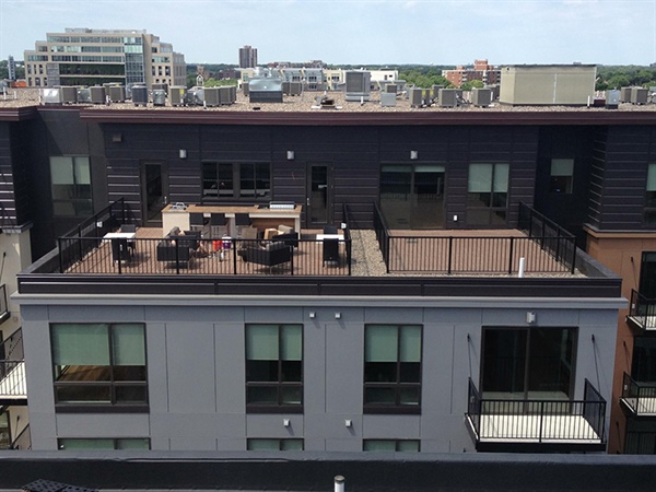 Why Hiring Local Roofing Experts in Minnesota Matters for Your Business